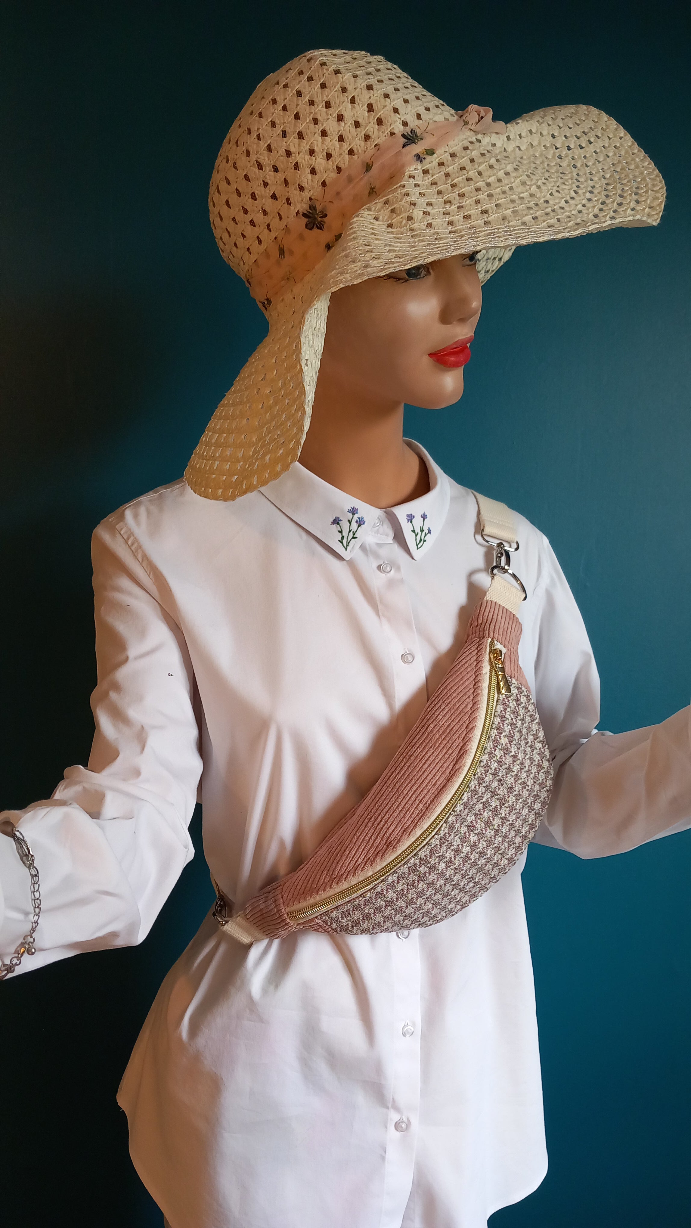 Sac banane artisanal velours et canevas recyclé – Label "fabriqué en Aveyron". (Copie)